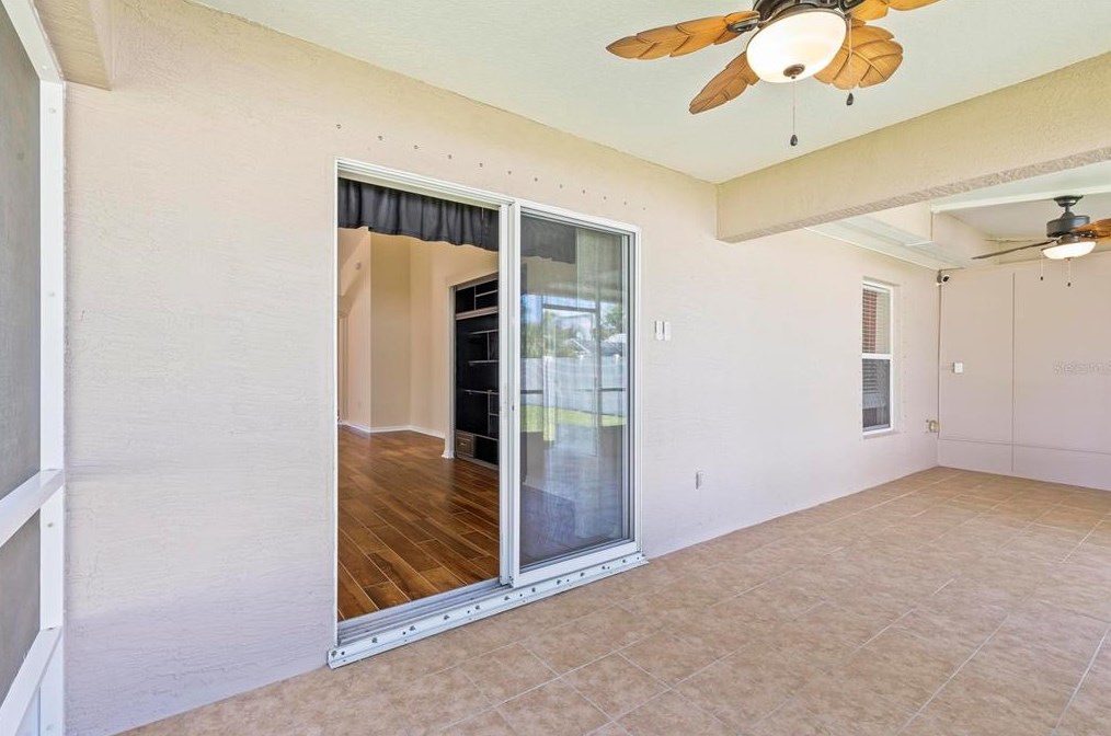 11 Ballard Ln, Palm Coast FL  32137-8855 exterior