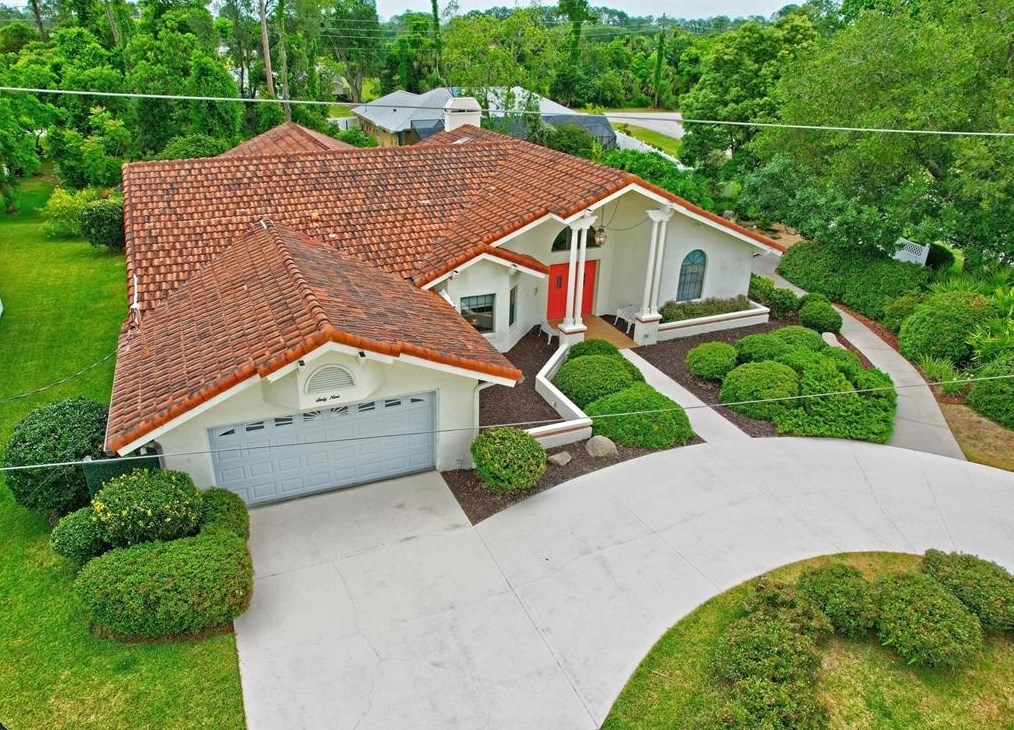 69 Westbrook Ln, Palm Coast FL  32164-7816 exterior