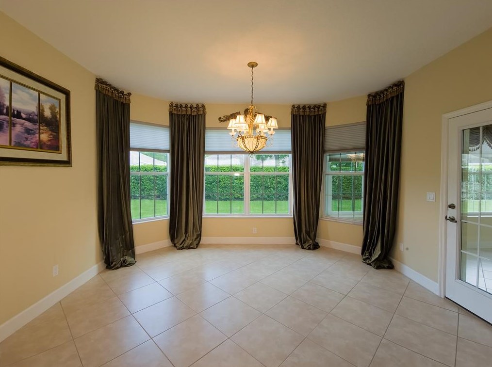 7 Edgemont Pl, Palm Coast FL  32164-6325 exterior