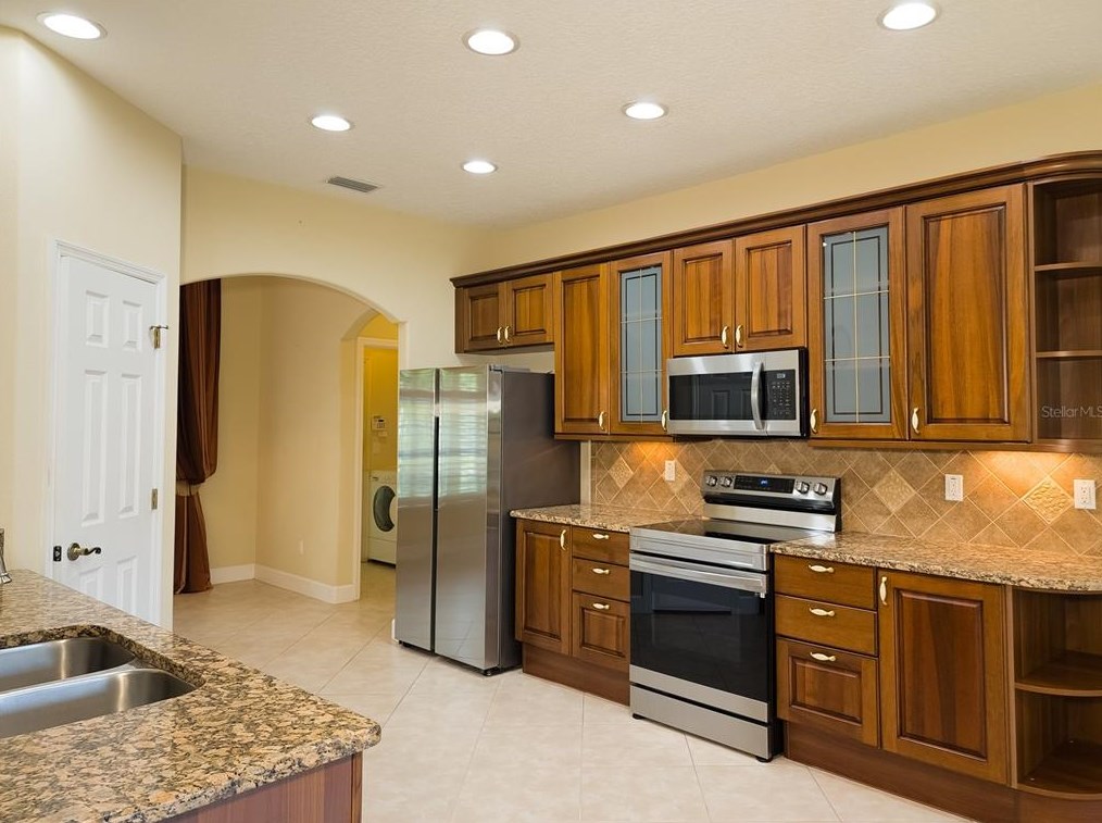 7 Edgemont Pl, Palm Coast FL  32164-6325 exterior