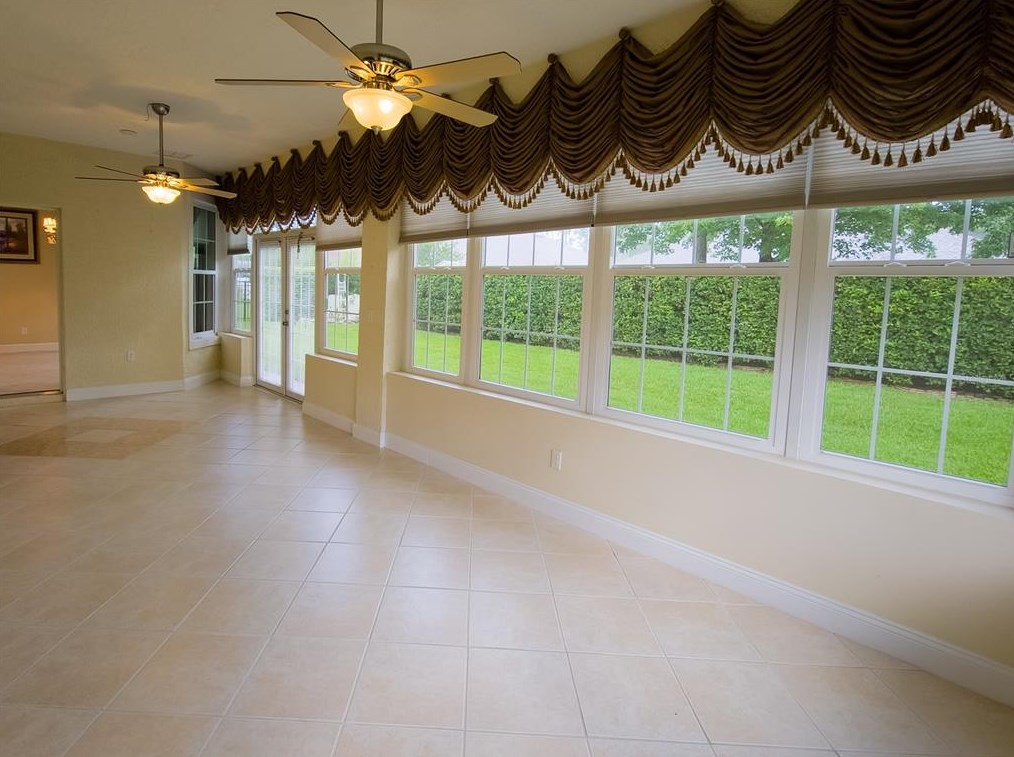 7 Edgemont Pl, Palm Coast FL  32164-6325 exterior