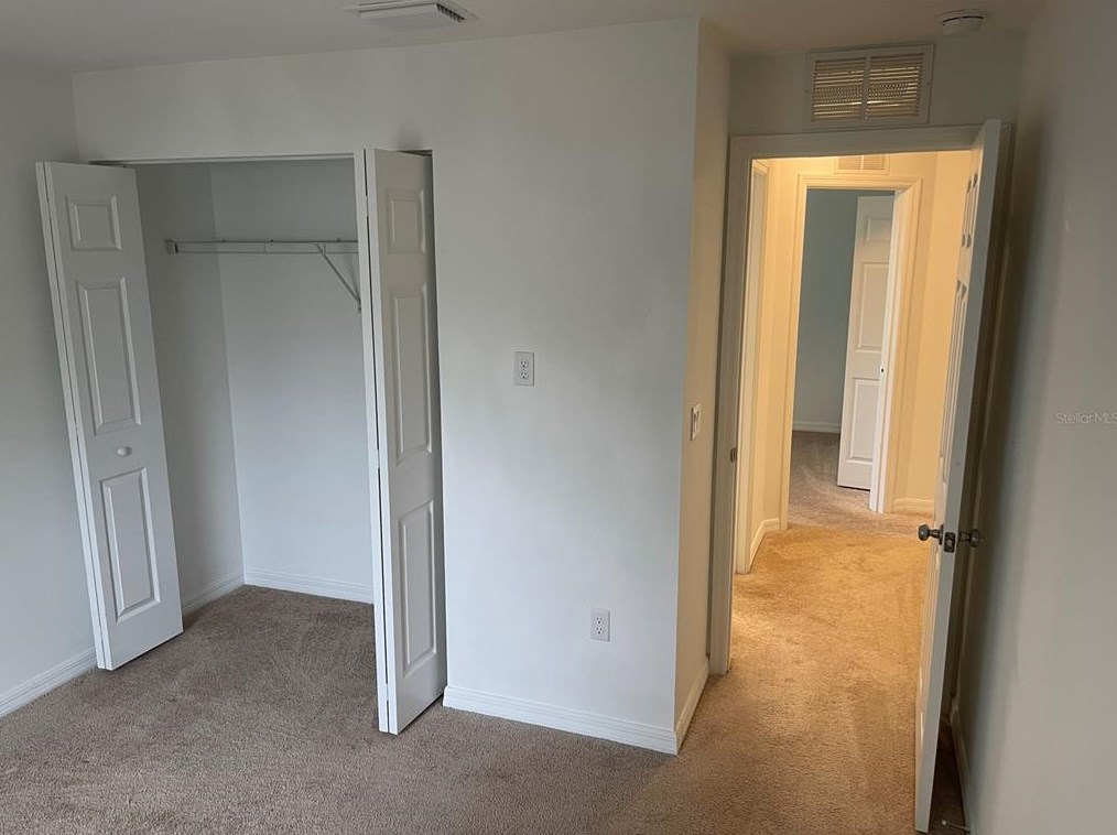 12 White Dove Ln, Palm Coast FL  32164-7247 exterior