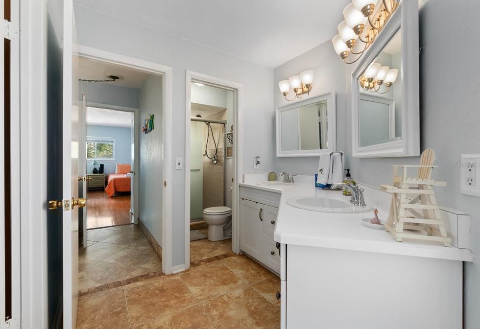 3587 Central Ave, Flagler Beach FL  32136-4131 exterior