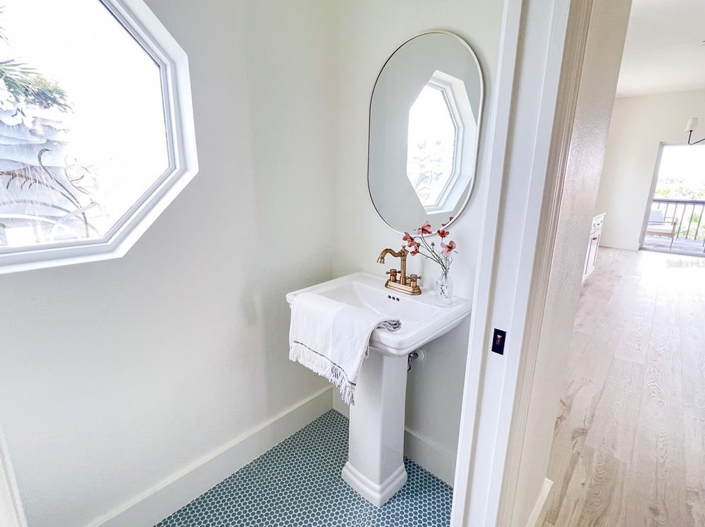 1421 Central Ave, Flagler Beach FL  32136-2927 exterior