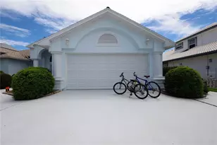 16 Cedarwood Ct, Palm Coast, FL 32137 - Photo 3