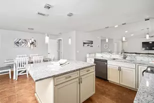 2 Cedar Ct, Palm Coast, FL 32137 - Photo 7