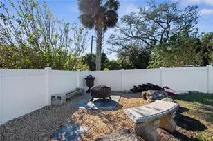 27 Mala Compra Rd, Palm Coast, FL 32137 - Photo 7