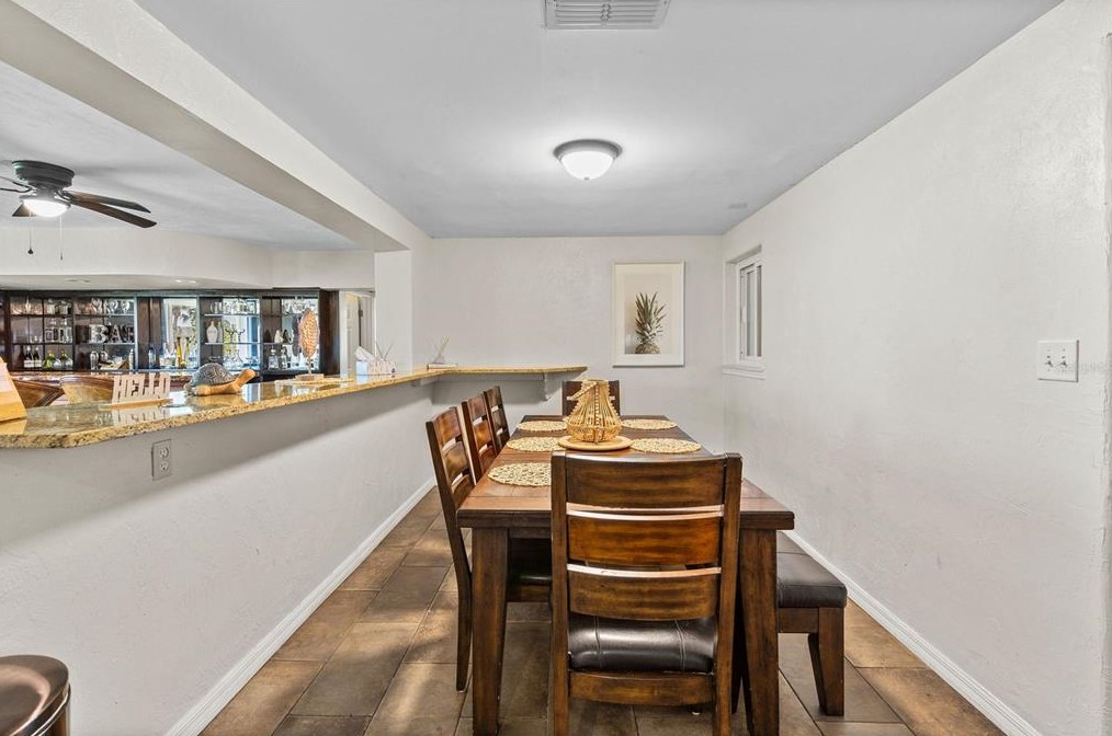 1175 John Anderson Dr, Ormond Beach FL 32176-3719 exterior