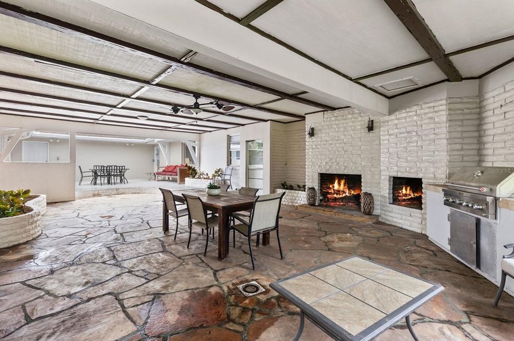 1175 John Anderson Dr, Ormond Beach FL 32176-3719 exterior