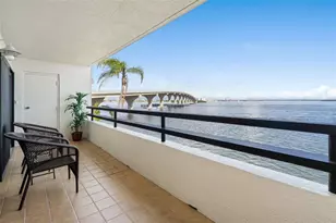 103 1st St E, Saint Petersburg, FL 33715 - Photo 31