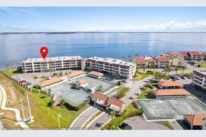 103 1st Street E #204, Saint Petersburg, FL 33715 - Photo 5