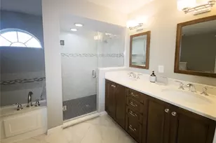 32 Woodward Ln, Palm Coast, FL 32164 - Photo 11