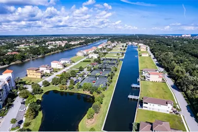 258 Harbor Village Point N, Palm Coast, FL 32137 - Photo 3
