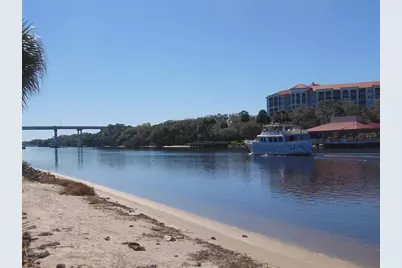258 Harbor Village Point N, Palm Coast, FL 32137 - Photo 13