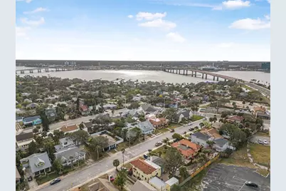 318 Vermont Avenue, Daytona Beach, FL 32118 - Photo 43