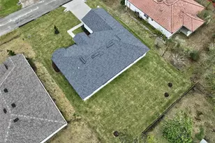 4 Radium Ln, Palm Coast, FL 32164 - Photo 9