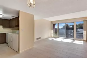 48 Club House Dr, Palm Coast, FL 32137 - Photo 9