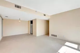 48 Club House Dr, Palm Coast, FL 32137 - Photo 11