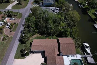 25 Cherokee Court W, Palm Coast, FL 32137 - Photo 11