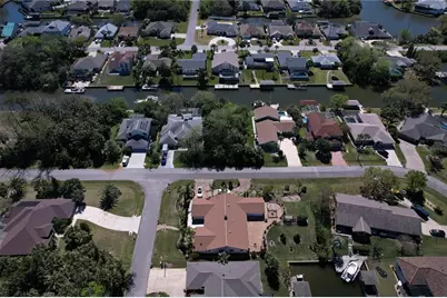 25 Cherokee Court W, Palm Coast, FL 32137 - Photo 7