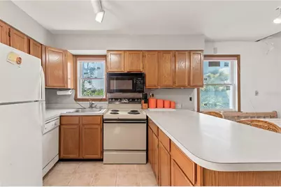 27 Flagler Drive, Palm Coast, FL 32137 - Photo 11