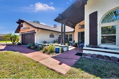 105 Colechester Lane, Palm Coast, FL 32137 - Photo 3