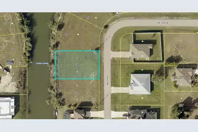 3624 NE 17th Place, Cape Coral, FL 33909 - Photo 3