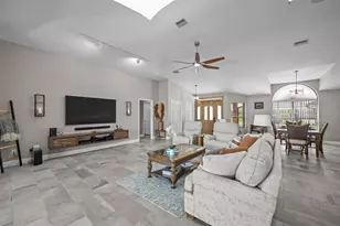 53 Cottonwood Ct, Palm Coast, FL 32137 - Photo 13