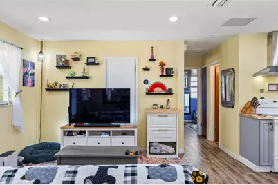 23528 Tex Wheeler Avenue, Christmas, FL 32709 - Photo 9