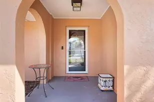 40 Clarendon Ct N, Palm Coast, FL 32137 - Photo 5