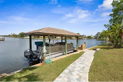 21 Comet Court, Palm Coast, FL 32137 - Photo 13