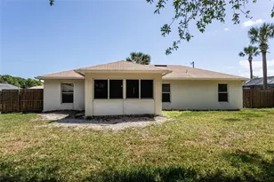 7 Brockton Ln, Palm Coast, FL 32137 - Photo 13