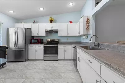 11 Lake Forest Court N, Palm Coast, FL 32137 - Photo 11