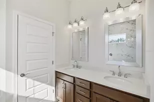250 Hawthorn Ave, Palm Coast, FL 32164 - Photo 17
