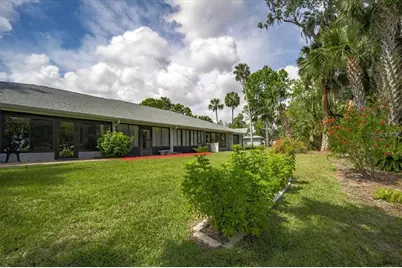 88 Lake Forest Place, Palm Coast, FL 32137 - Photo 13