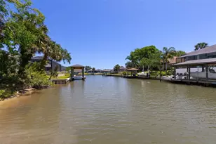 6 Crossleaf Ct E, Palm Coast, FL 32137 - Photo 5