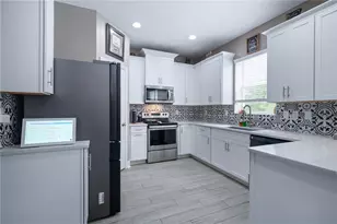 201 N Saxxon Rd, Saint Augustine, FL 32086 - Photo 11