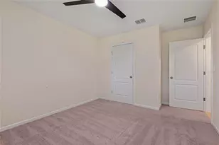 25 Red Top Ln, Palm Coast, FL 32164 - Photo 1