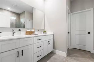 27 Palmer Ln, Palm Coast, FL 32164 - Photo 15