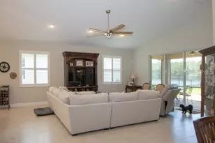 37 Lagoon Wy, Palm Coast, FL 32137 - Photo 11