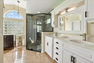 16 S Claymont Ct S, Palm Coast, FL 32137 - Photo 5