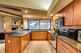 29 Cherrytree Ct, Palm Coast, FL 32137 - Photo 11