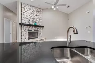 10 Falls Pl, Palm Coast, FL 32137 - Photo 5