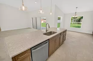 94 Renshaw Dr, Palm Coast, FL 32164 - Photo 35
