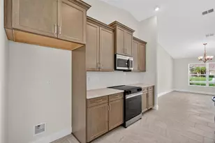 94 Renshaw Dr, Palm Coast, FL 32164 - Photo 33