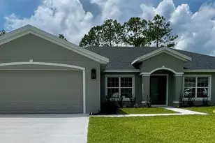 7 Wavra Pl, Palm Coast, FL 32164 - Photo 1