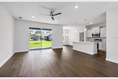 52 Pershing Lane, Palm Coast, FL 32164 - Photo 11