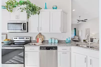 88 Rae Drive, Palm Coast, FL 32164 - Photo 11