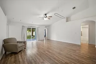 37 Lindsay Dr, Palm Coast, FL 32137 - Photo 19