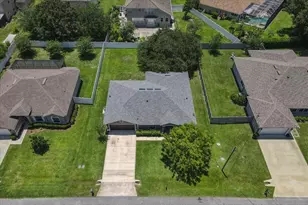 37 Lindsay Dr, Palm Coast, FL 32137 - Photo 11